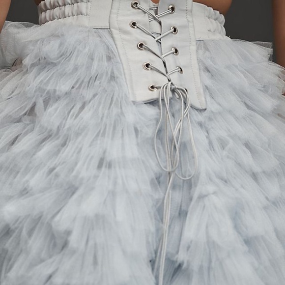 Morphine Gradient Tiered Ruffle Tulle Skirt - Picture 2 of 5